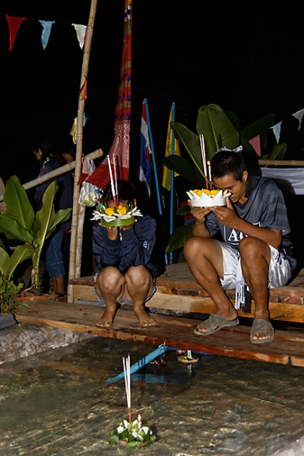 Loi Krathong 2012-075